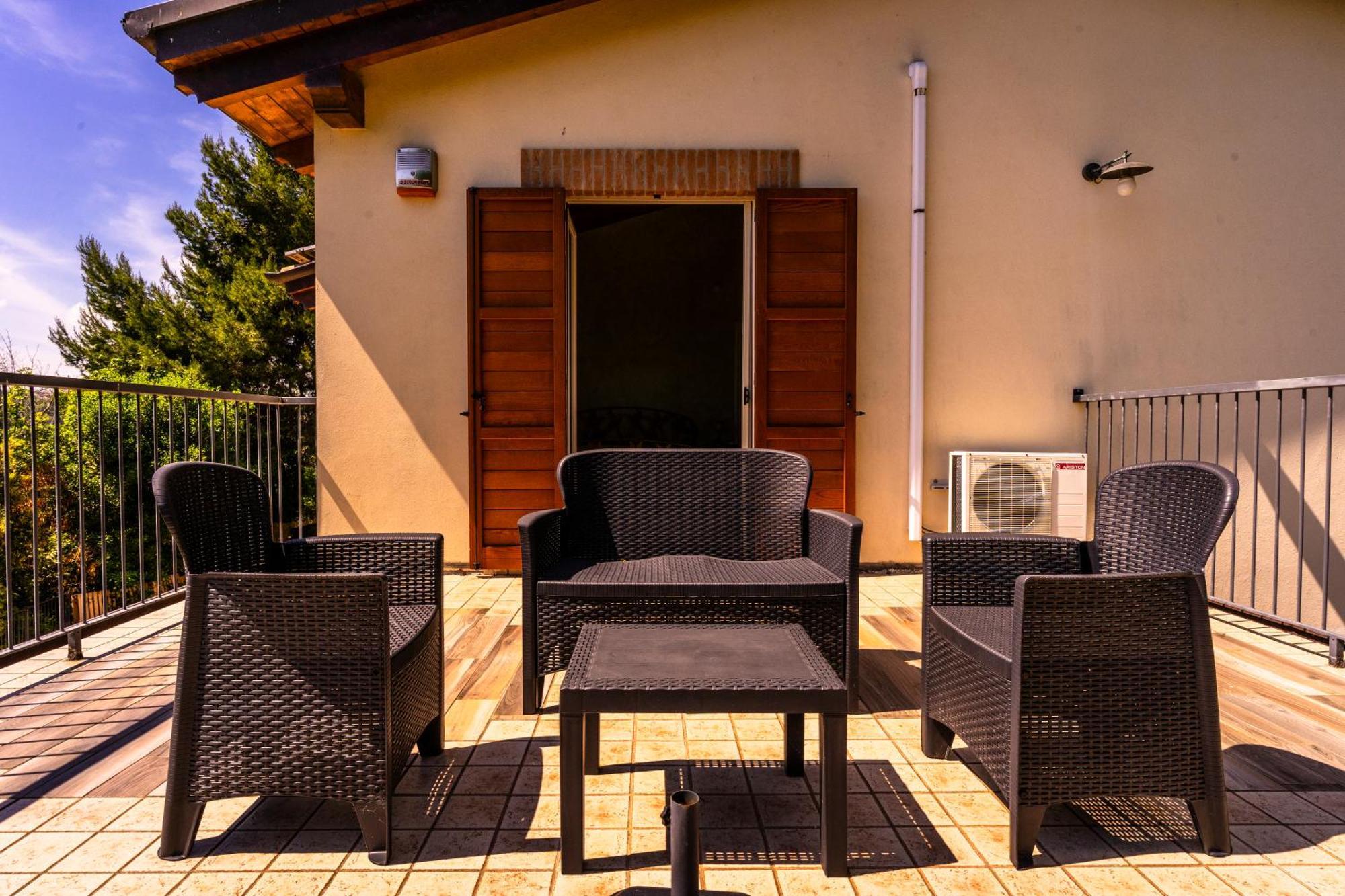 Casa Jo - Country Home With Sea View And 3 Private Ensuite Rooms Lapedona Exterior photo