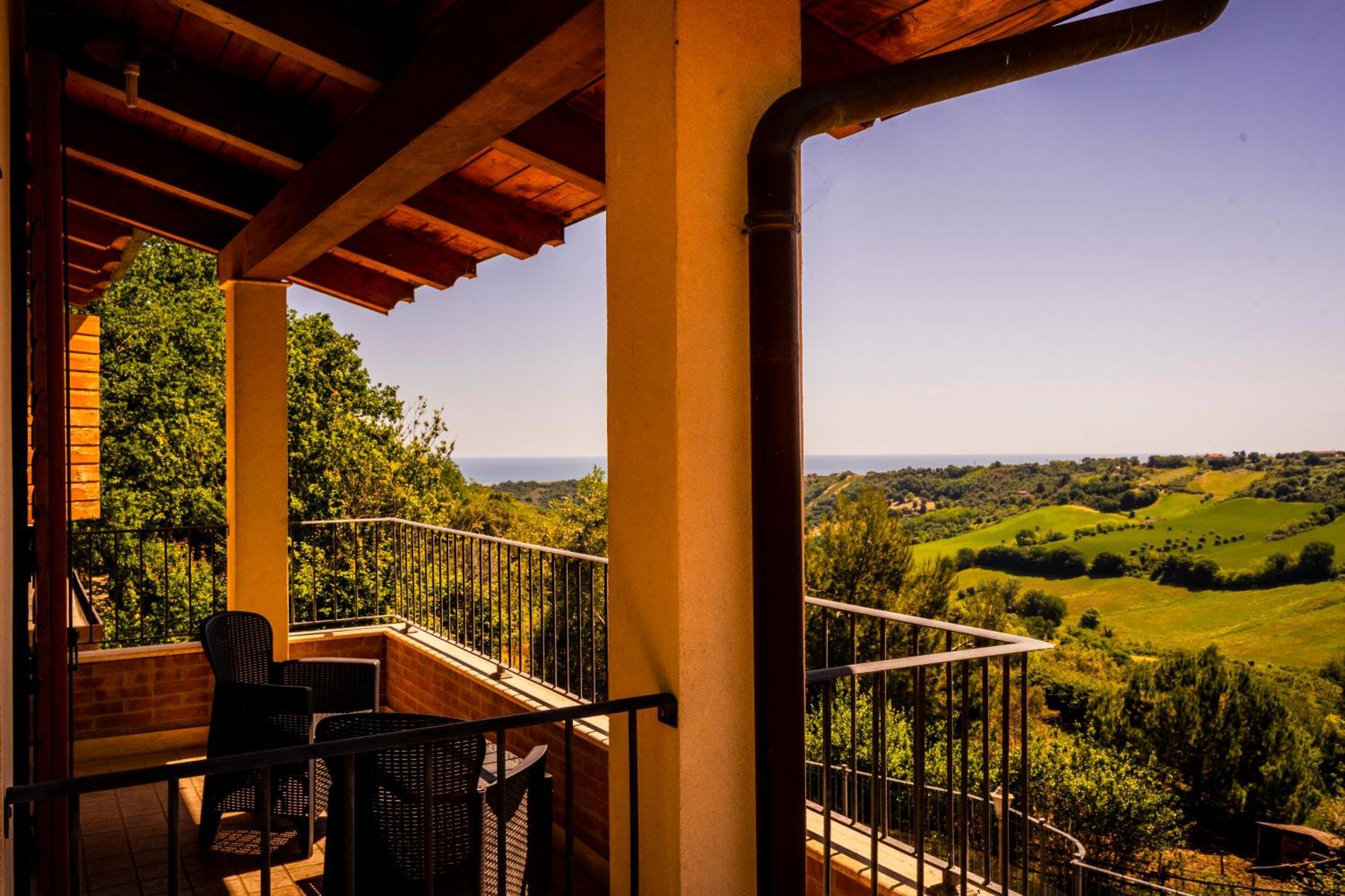 Casa Jo - Country Home With Sea View And 3 Private Ensuite Rooms Lapedona Exterior photo