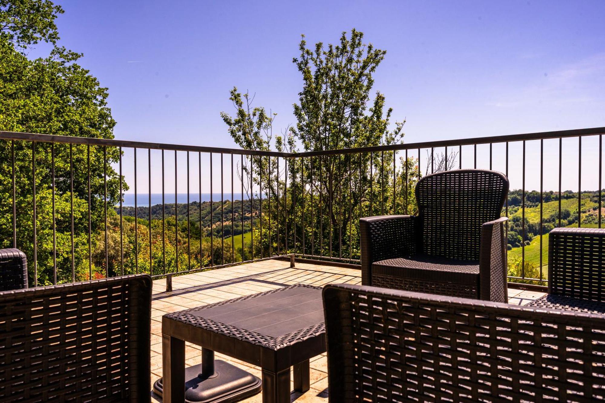 Casa Jo - Country Home With Sea View And 3 Private Ensuite Rooms Lapedona Exterior photo