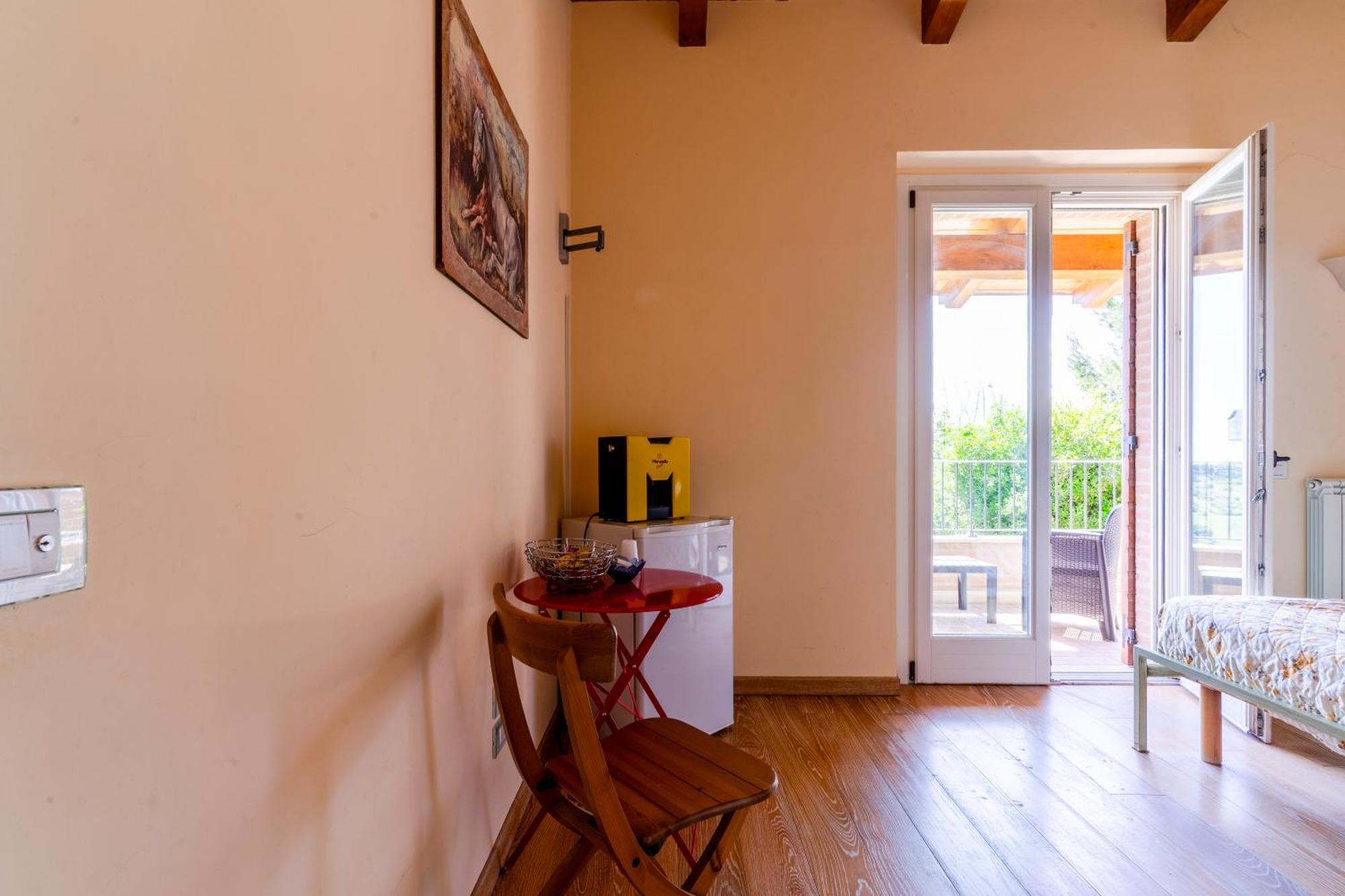 Casa Jo - Country Home With Sea View And 3 Private Ensuite Rooms Lapedona Exterior photo