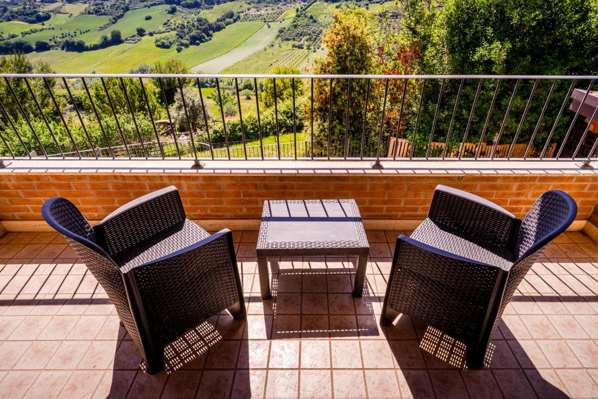 Casa Jo - Country Home With Sea View And 3 Private Ensuite Rooms Lapedona Exterior photo